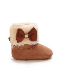 Sepatu Bot Bayi Perempuan Berbulu Lembut, Kerah Bulu Lipat dengan Pita, Sol Lembut, Sepatu Bot Hangat untuk Bayi Baru Lahir Sebelum Berjalan - Coklat - View 2