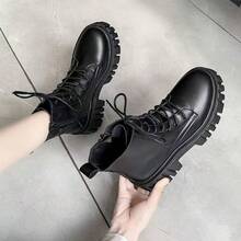 女款英式厚底短靴 機車靴 中筒靴 舒適戶外穿著 - 黑色 - 查看 6