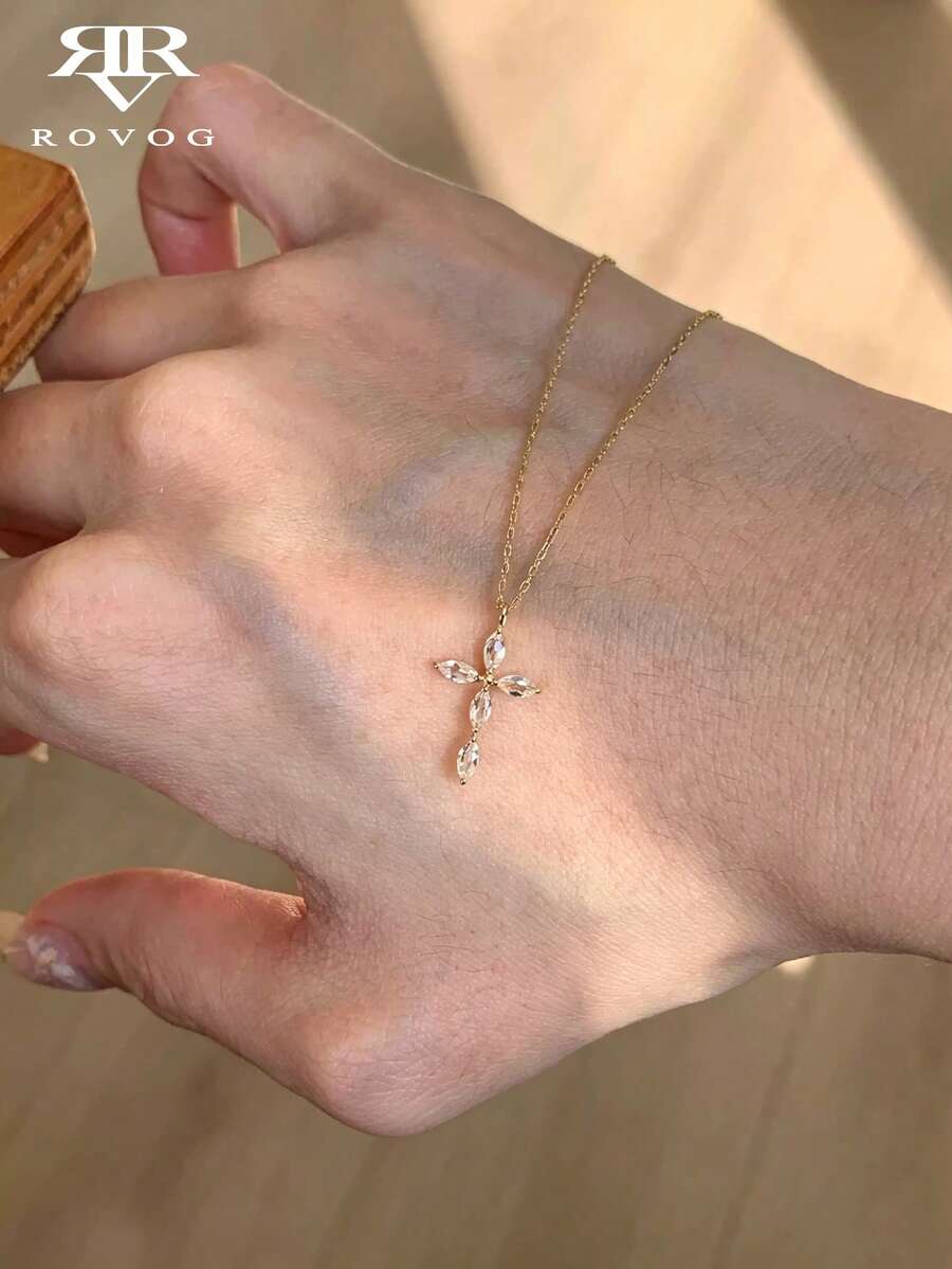 1pc Elegant Cubic Zirconia Cross Pendant Necklace Copper Alloy Suitable For Women Daily Casual Wear