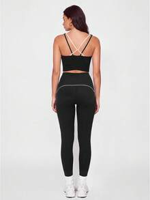 VUTRU Women's Tight Backless Tank Top & Butt-Lifting Leggings Workout Set For Fitness And Yoga - Black - View 2