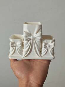 1pc Cream White Bow Makeup Storage Box, 3D Embossed Bow Design, Suitable For Makeup Brushes, Lipsticks, Eyebrow Pencils, Bedroom Vanity, Holiday Gift - Multicolor - View 9
