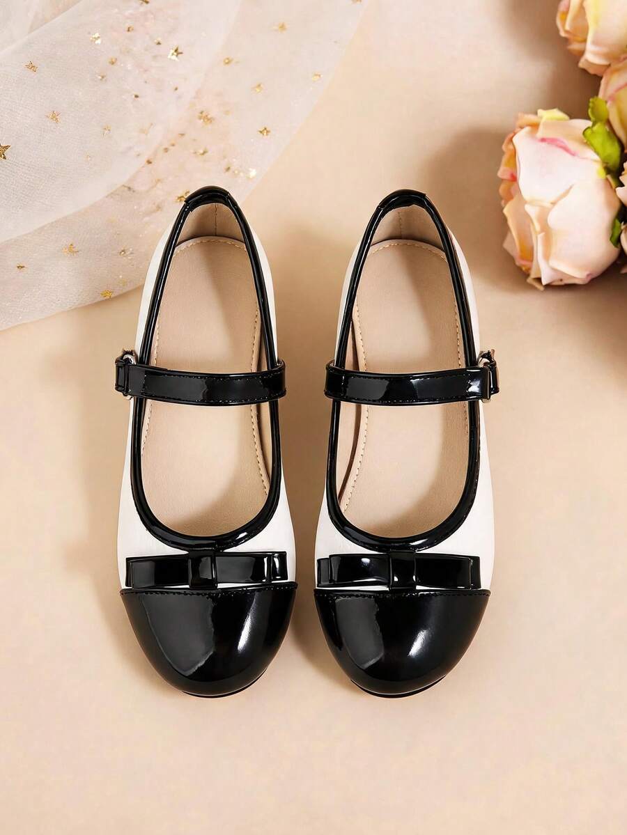Girls' Bow Mary Jane Flat Shoes, School Shoes For Autumn Back To School, Suitable For Matching With Dresses - Black and White - View 1