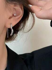 1 Pair Fashion Niche High-End Metal Heart Hoop Earrings - Love - View 3