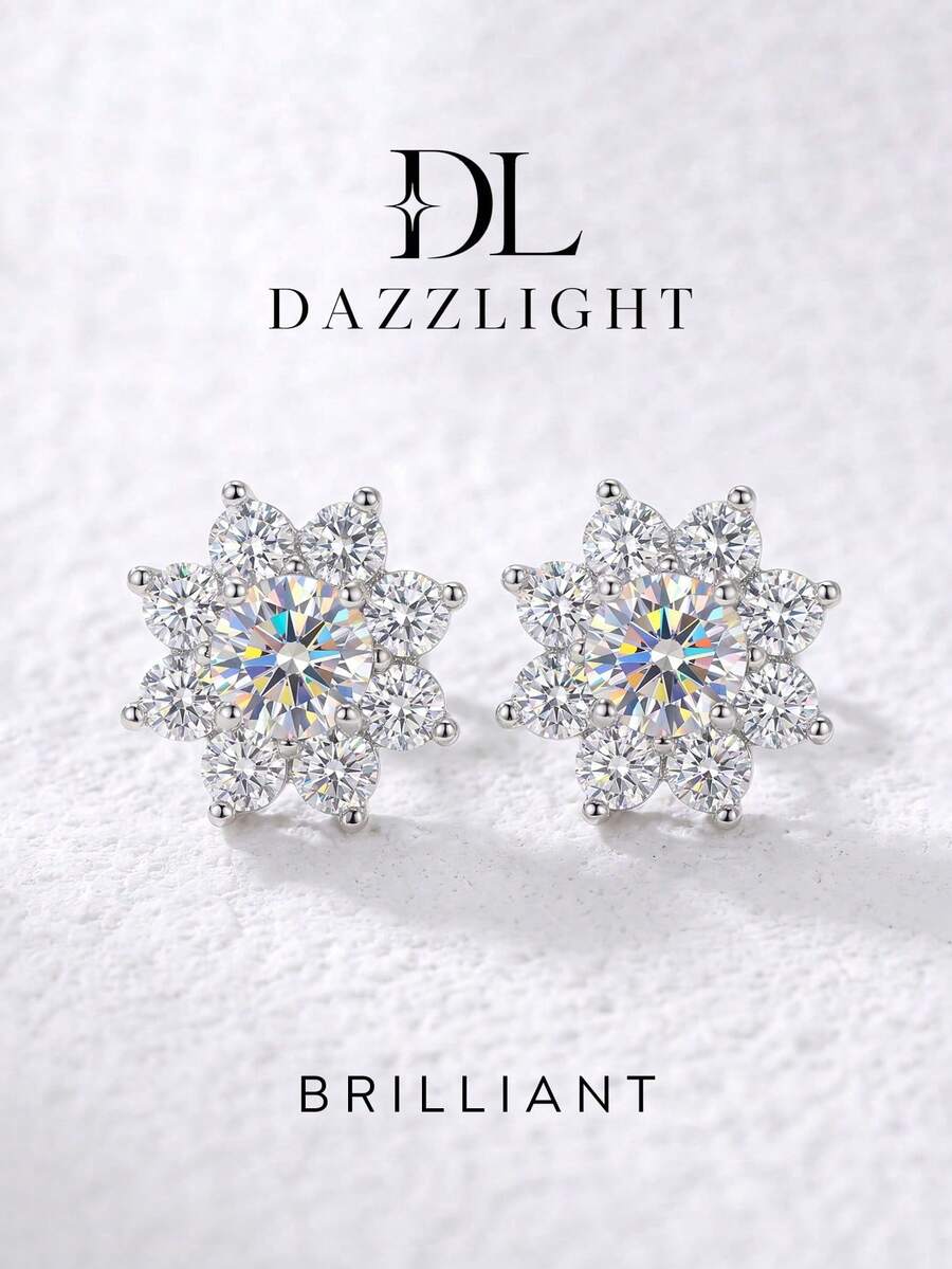 1pc Moissanite Earrings Delicate 0.5CT Pave Flower Stud Earrings Perfect For Women's Daily Wear And Parties - Fully Diamond Moissanite Earrings - View 1