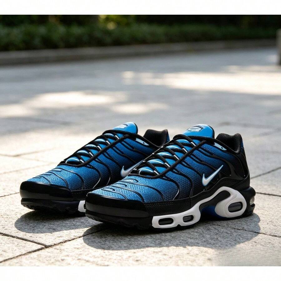 Nike أحذية رياضية رجالية - أزرق وأسود - مشاهدة 1