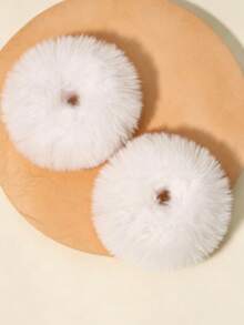2pcs Faux Fur Scrunchies Hair Accessories - White - View 3