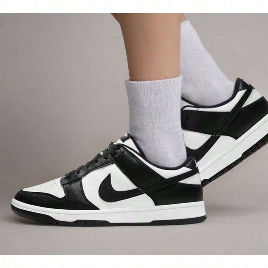 Nike أحذية رياضية رجالية - أبيض وأسود - مشاهدة 1