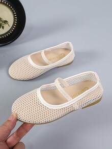 1 Pair Kids Flat Slip-On Mary Jane Shoes, Mesh Breathable Lightweight Casual Shoes, Suitable For School, Commuting And Outdoor Activities - White - View 4