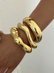 3pcs/Set Fashion Minimalist Elegant Exquisite Vintage Design Geometric Ribbon Wave Smooth Surface Minimalist Plain Band CCB Metal Style Exaggerated Wide Chunky Bangle Bracelet Set, Holiday Vacation Party Date Gift, Daily Commute Wear, Personalized - Yellow Gold - View 1