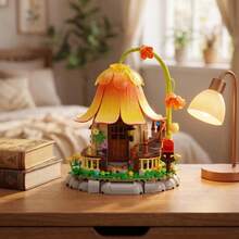 701 PIECES Fantasy Flower House Building Set, Sunflower And Lily Petal Roof House Model, DIY Handmade Assembly Of Small Granular Bricks, Exquisite Garden Scene, Cute Desktop Decorative Item, Collector's Grade Fairy House Building Set - Multicolor - View 4