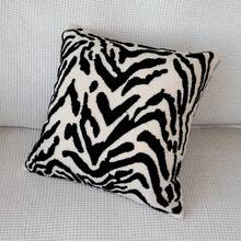 One Embroidered Tiger Pattern Pillow Cover, Light Luxury Decorative Pillowcase For Living Room Bed Sofa Cushion Back Pillow Cover - Multicolor - View 4