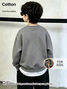 Kids Crew Neck Sweatshirt, Gothic Letter Star Graphic Print Fleece Lined Pullover For Kids - Grey - View 4