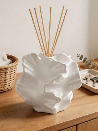 1pc Minimalist Bohemian Style Asymmetrical Shell Shaped Rattan Aroma Diffuser Bottle, Decorative Empty Fragrance Oil Container, Bedroom Living Room Vanity Home Fragrance Decor Accessory, Elegant Modern Art Vase Centerpiece, Suitable For Wedding Party Bookshelf Decoration