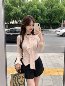 Casual Fashion Hollow-Out Lace-Up Fitted Women's Top, Autumn/Winter New Style, Suitable For Daily Wear, Dating, And Holiday Occasions - Apricot - View 3