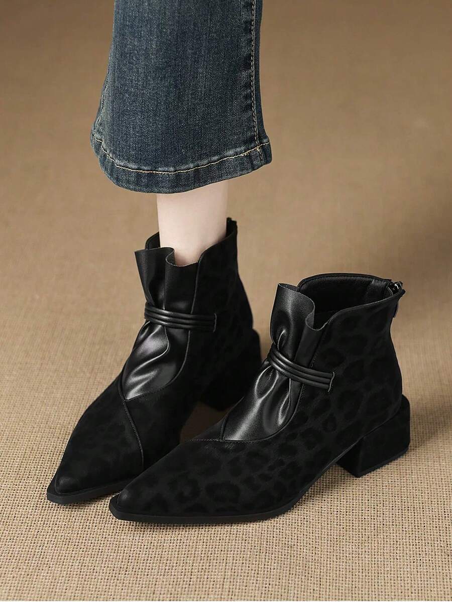 Women's Leopard Print Patchwork Pointed Toe Ankle Boots, Back Zipper Chunky Heel Ankle Boots, Vintage Elegant Niche Design Autumn/Winter Fashion Boots - Black - View 1