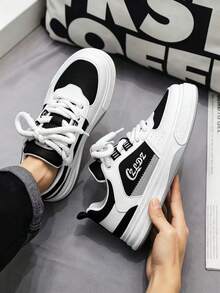 GAISIMA Men's New Versatile Niche Original Casual Skate Shoes Thick Sole Anti-Slip Sports Sneakers Fashion Graffiti Pattern Random Design - Black - View 6