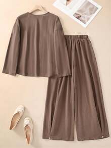 Autumn Women's Vintage Elegant Minimalist Casual College V-Neck Side Button Asymmetrical Hem Loose Long Sleeve Top Wide Leg Wooden Button Pants Two Pieces Set, Commute Office School Tea Party Button Decor Asymmetrical Hem Design Top Wide Leg Pants Long Sleeve Set, Holiday Vacation Outing Versatile Two Pieces Set, Brown, Classic, All-Match, Country, Vacation, Casual Sets For Women - Brown - View 4