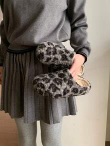 XIXITIAO Fashion Leopard Print Slippers For Women, Winter Arch Support Slip-On Fuzzy House Slippers - Grey - View 8