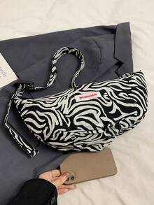 Tas Crossbody Fashion Kapasitas Besar Wanita Tas Cetak Tas Bulan Sabit - Hitam - View 3