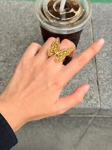 24K Gold Plated Laser Engraved Honeycomb Butterfly Ring, Large Statement Butterfly Open Ring, Fashion Women Party Jewelry - Gold - View 1