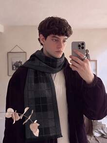1pc Men's Striped Checkered Tassel Scarf, Retro Business Warm Thick Scarf, Suitable For Daily Commuting In Autumn And Winter, Office And Casual Wear. - Black and Gray - View 1