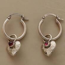 Gmzalx Women's Vintage Craft Heart Dangle Earrings, Sweet Cool Style Pendant Earrings, Suitable For Dating Occasions - Antique Silver - View 1