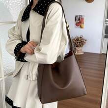 Minimalist Soft Leather Mother-Daughter Tote Bag For Women, Adjustable Shoulder Strap, Shoulder Underarm Bag, Large Capacity, Commuter Versatile Mother-Daughter Bag - A - View 12