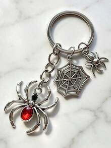 1pc Vintage Silver Spider Pendant Keychain, Gothic Punk Spider Web Metal Key Chain, Cute Small Accessory, Bag Charm, Bag Keychain, Women's Keychain, Car Keychain, Key Chain Accessory, Wallet Charm, Bag Accessory Strap, Gift For Women, Halloween Gift, Teacher's Day Gift, Christmas Gift - Multicolor - View 8