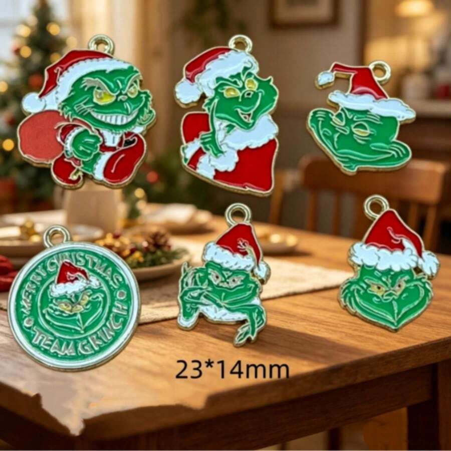The Grinch إكسسوارات ديكور عيد الميلاد قلادة قطرة زيت من سبيكة مفتاح سلسلة أقراط سحر حقيبة - تتوفر عدة موديلات - مشاهدة 1