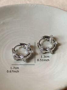 1 Pair Minimalist Fashion Cubic Zirconia Geometric Circle Twisted Copper Hoop Earrings, Suitable For Women's Daily And Party Wear - Silver - View 4