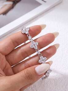 1pc Moissanite Bracelet Delicate Sparkling Flower Charm Bracelet Perfect For Women's Parties And Daily Wear - Flower Moissanite Bracelet - View 1