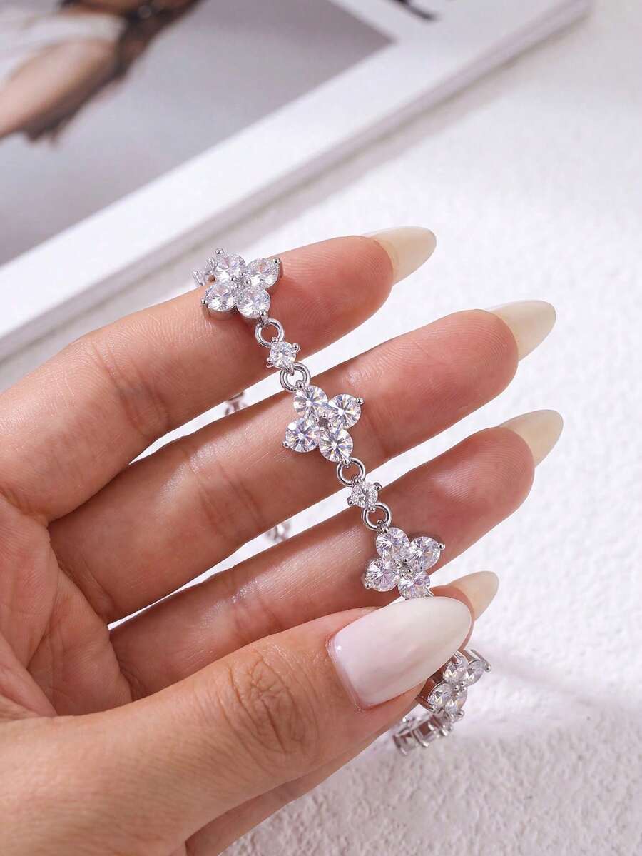 1pc Moissanite Bracelet Delicate Sparkling Flower Charm Bracelet Perfect For Women's Parties And Daily Wear - Flower Moissanite Bracelet - View 1