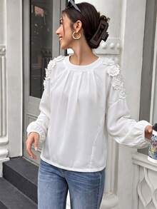 Elegant Casual Bohemian Style Loose White Women's Round Neck Blouse With Exquisite Applique, Suitable For Outings, Spring, Summer, Autumn - White - View 4