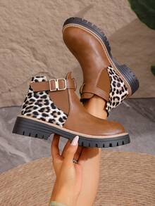 Sepatu Boot Ankle Wanita Klasik Vintage Motif Macan Tutul Patchwork dengan Gesper Logam, Slip-On, Fashion Serbaguna - Coklat - View 8