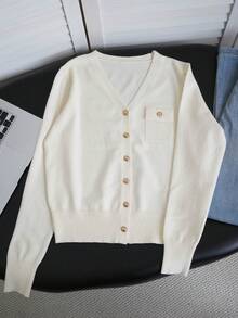 2026 Autumn/Winter New Elegant V-Neck Knitted Cardigan Women's Exquisite Metal Button Pocket Design Slim Fit Short Outerwear Sweater - Apricot - View 8