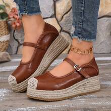 Women's Hemp Rope Woven Thick Sole Closed Toe Shoes With Buckle One-Strap Versatile Casual Shoes - Ginger - View 4