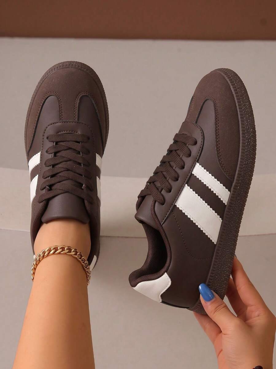 TCVC Sepatu Olahraga Kasual Harian Wanita dengan Desain Blok Warna, Sepatu Sneaker Olahraga yang Serbaguna dan Nyaman - Coklat - View 1