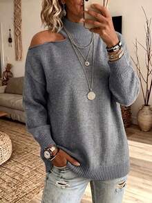 Plus-Size Women's Plush Knit Turtleneck Pullover Sweater With Asymmetric Cold-Shoulder Dropped Shoulder Design, A Must-Have For Autumn And Winter - Grey - View 2