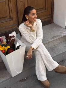VIBEWAVE White Collared Tie-Up Cable Knit 2 Pieces Set, European & American Casual Relaxed Style Cable Long Sleeve Top + Wide Leg Pants, Spring/Autumn Home, Cafe, Travel Slouchy Outfit Set - White - View 3