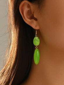 1 Pair Vintage Unique Asymmetrical Acrylic Bead Tassel Earrings - Green - View 6