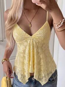 SCARLUX Fall Y2K Yellow Textured Pattern V Neck Asymmetrical Hem Cami, Casual Daily Wear Camisole Ideal For Back To School Summer - Yellow - View 1