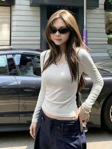 Sexy Style Rivet Decor Slim Fit Long Sleeve Base Layer Top Elastic Slimming Minimalist Daily Versatile Autumn/Winter Women's Top - Grey - View 1