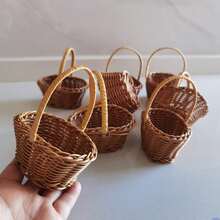 1pc/2pcs/5pcs/10pcs Mini Faux Wicker Portable Bamboo Basket, Perfect For Creating Forest Atmosphere, Suitable For Various Scenes Decoration. Delicate And Realistic Texture, Conveying Natural Rustic Pastoral Charm. Compact Round Shape With Portable Handle, Cute And Lively. Can Hold Dried Flowers, Succulents Or Small Potted Plants, Instantly Enhancing Desktop Or Windowsill Fresh Style - A - View 8