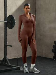 PinkTip Jumpsuit Rajut Bergaris Lengan Panjang untuk Olahraga Yoga Tanpa Jahitan, Pas di Badan, dan Menyerap Keringat, Cocok untuk Pilates dan Acara Olahraga Kasual - Coklat - View 1