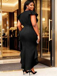Plus Size Black Summer Elegant Bridal Style Fashion Short Sleeve Slit Ruffle Hem Dress, Suitable For Wedding Guests, Bridal Party, Bachelorette Party, Vacation, Birthday - Black - View 4