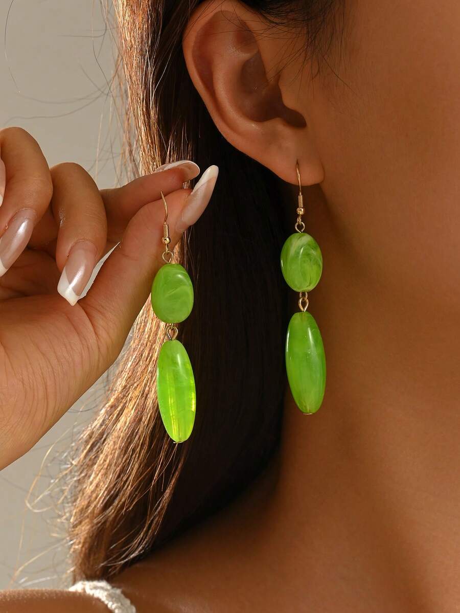 1 Pair Vintage Unique Asymmetrical Acrylic Bead Tassel Earrings - Green - View 1