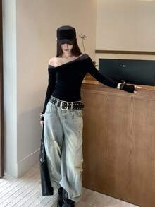 Women's Black Off-Shoulder Knit Top, Long Regular Sleeves, Medium Stretch Fabric, Twisted Detail, Regular Length, Suitable For Autumn Wear - Black - View 7