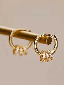 1 Pasangkan Anting Hoop Berlian Imitasi Kecil yang Halus, Kancing Telinga Desain Serbaguna Untuk Wanita - Yellow Gold - View 3