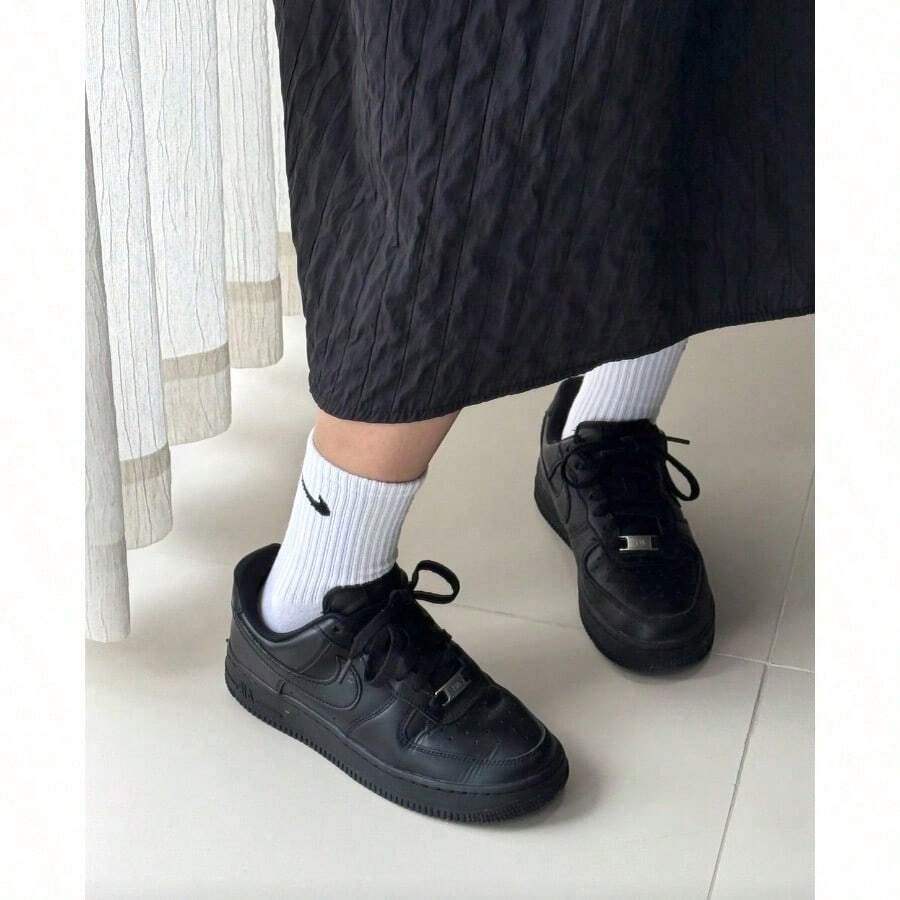 Nike Women Casual Shoes - Black - View 1