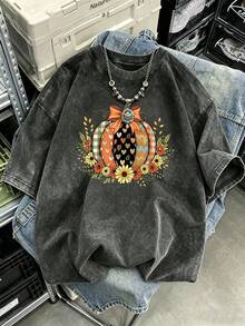Vintage Distressed Style Cat Print Plus Size Women's T-Shirt - Black - View 1